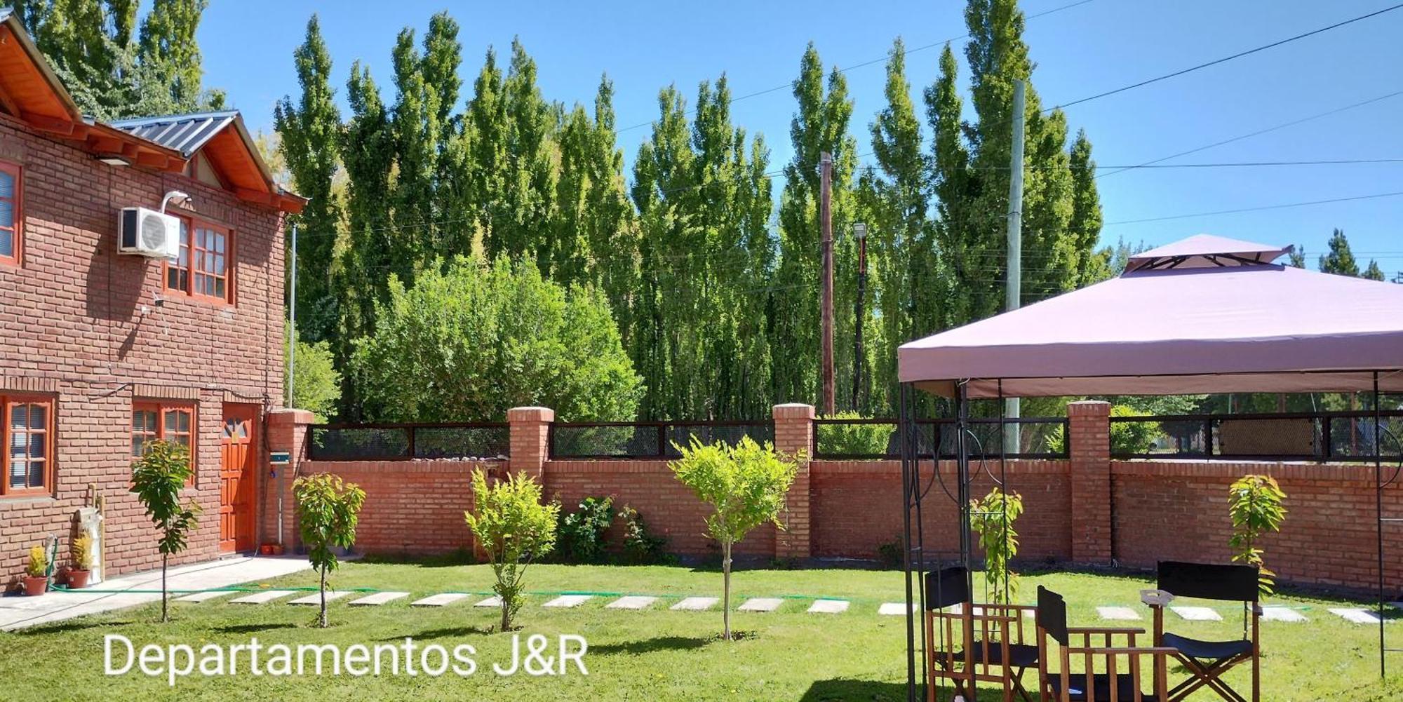 Hospedaje, Departamentos J&R Perito Moreno Exteriér fotografie